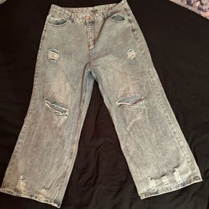 Wide Leg Light Wash Jeans